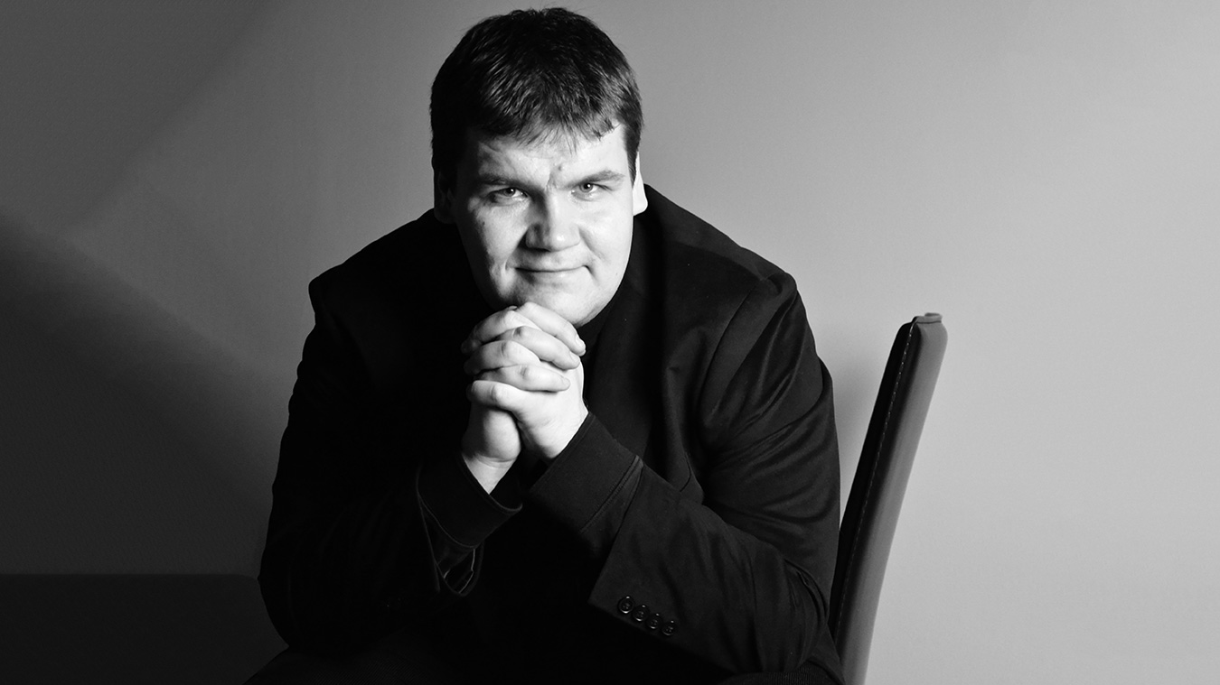 ORCHESTRE NATIONAL DE LETTONIE 2 Andris-Poga-PIAS_photo-Jean-Philippe-Raibaud