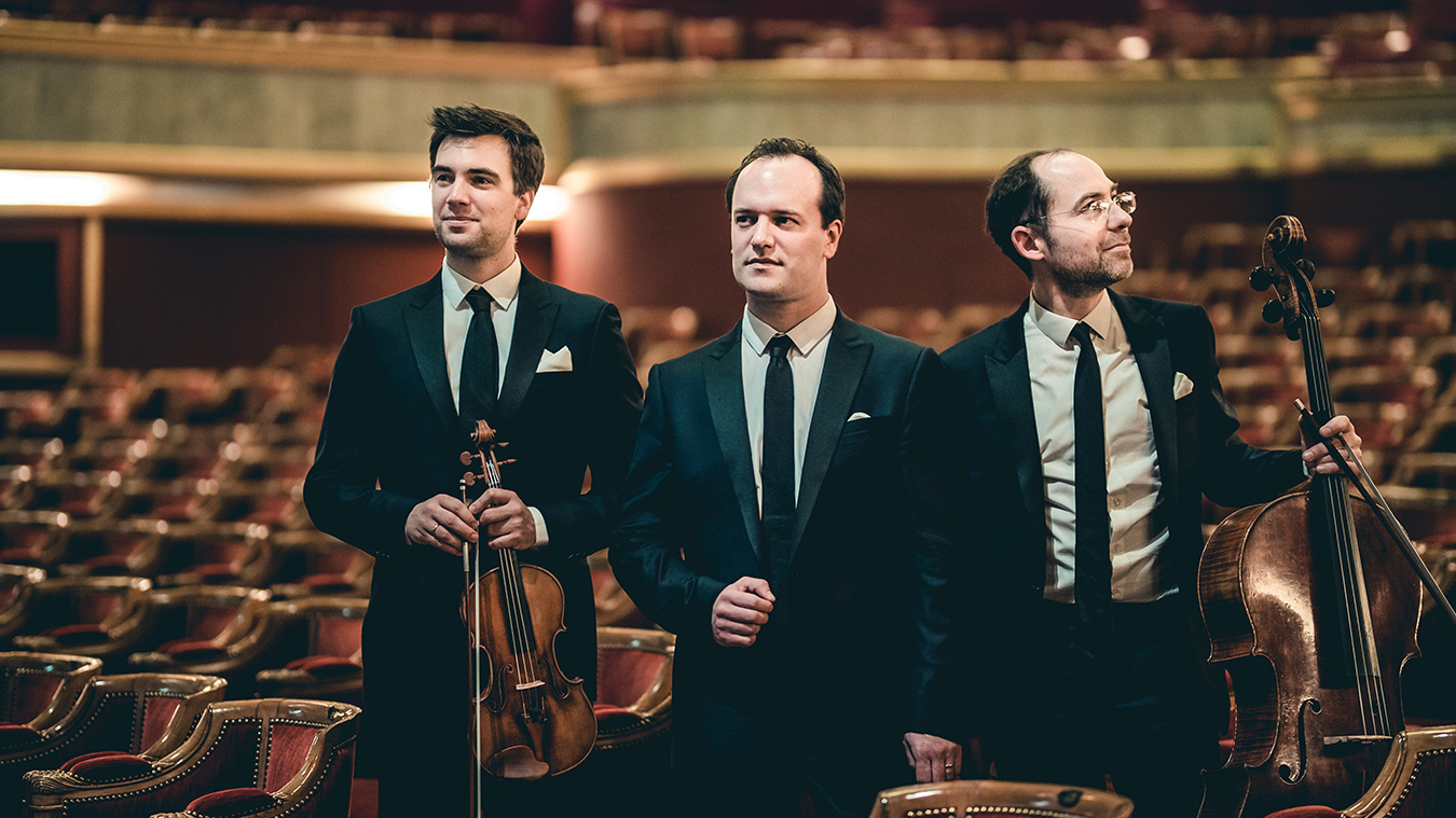 TRIO <br>CHAUSSON 12 Trio Chausson credit Thomas O Brien Slider autres photos artistes - Productions Internationales Albert Sarfati
