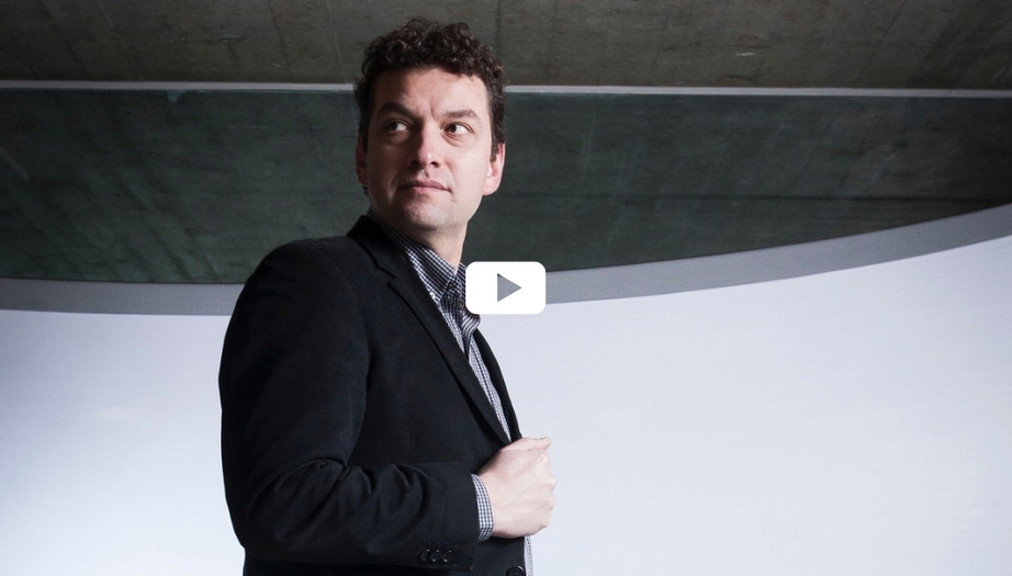 Kaspar <br>Zehnder 1 Zehnder vignette video youtube 25 26 - Productions Internationales Albert Sarfati