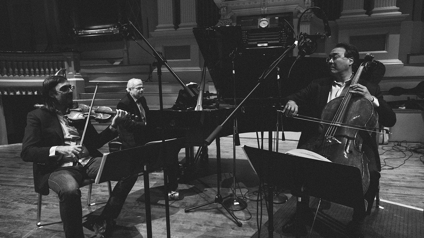 EMANUEL AX, LEONIDAS KAVADOS, YO-YO MA 2 Trio AX KAVAKOS YO YO MA photo Shane McCauley Full image complet 1 - Productions Internationales Albert Sarfati