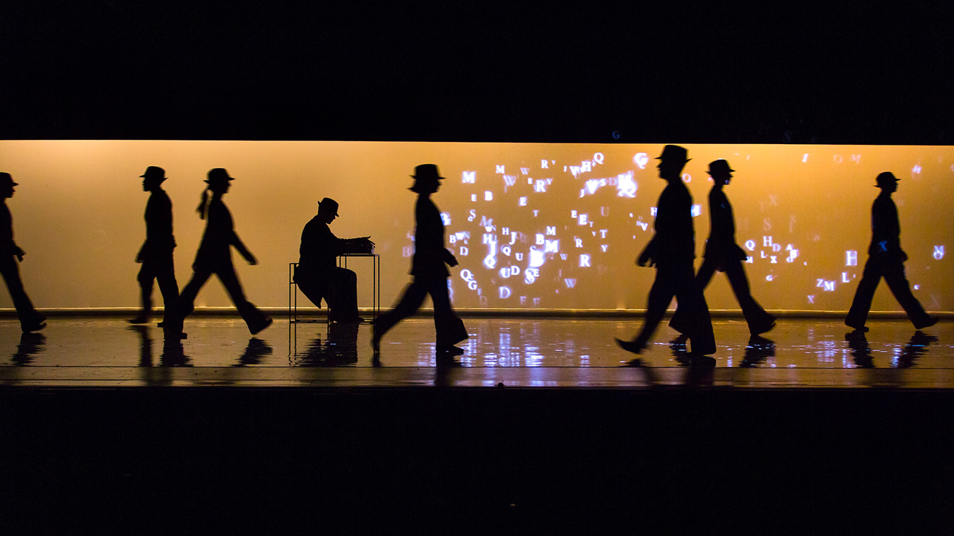 BJM DANSE <br>MONTRÉAL 5 BJM-Dance-me-Leonard-Cohen-photo-thierry-dubois-cosmos-images