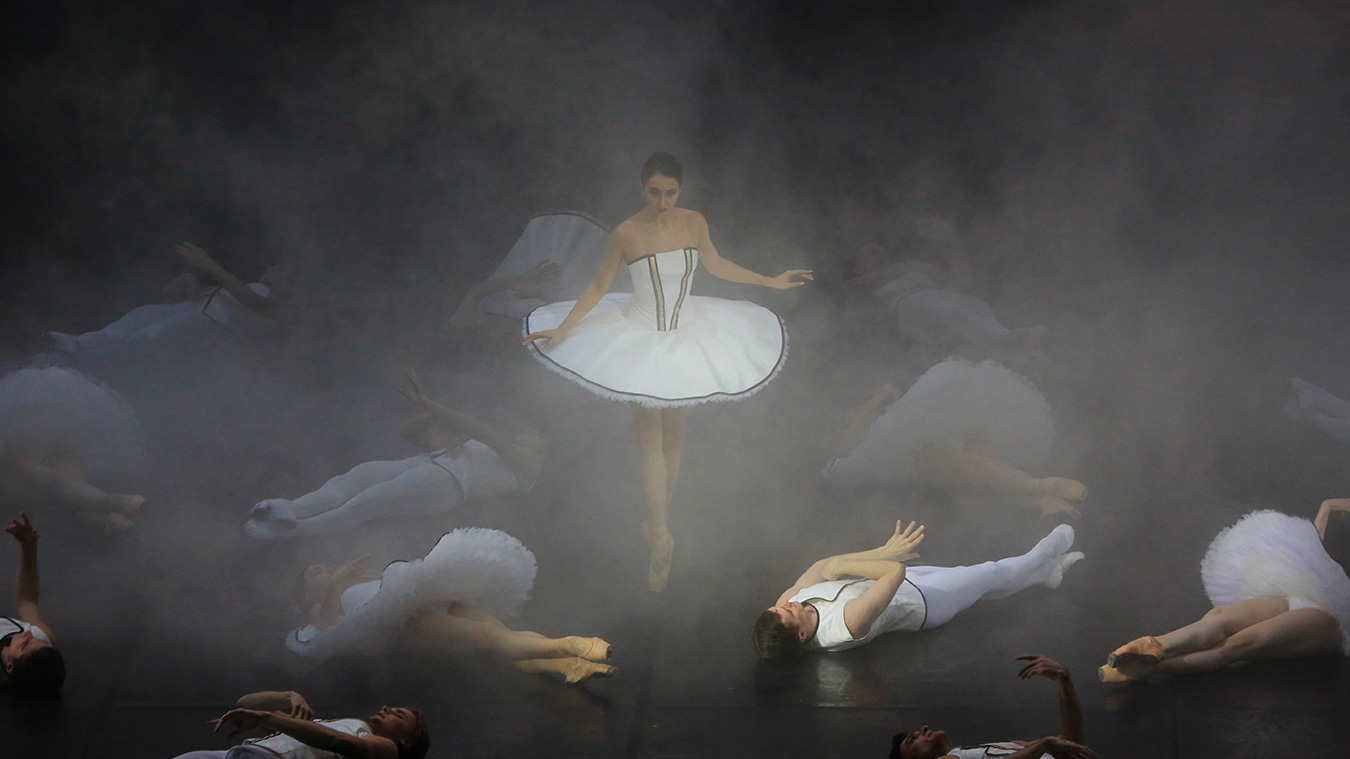 BALLET DU THÉÂTRE <br>STANISLAVSKY 3 stanislavsky-Tyll-Ekman-photo-Oleg-Chernous