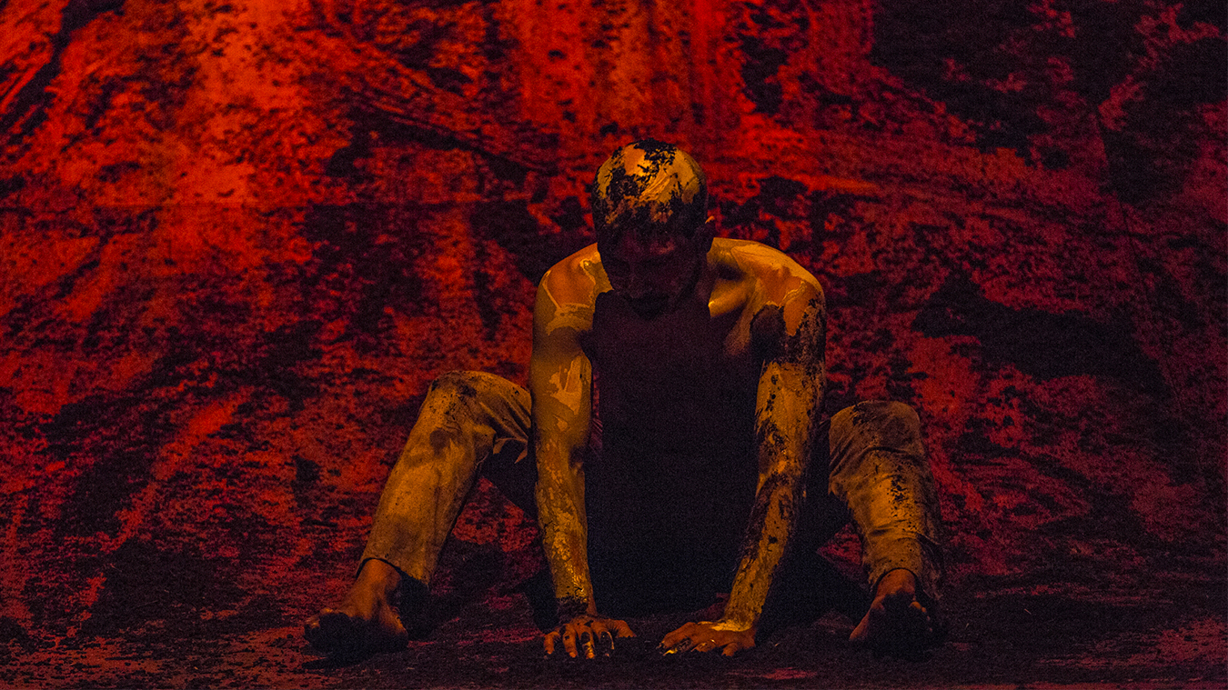 AKRAM KHAN 3 AKRAM KHAN Xenos Slider autres photos productions 20 21 - Productions Internationales Albert Sarfati