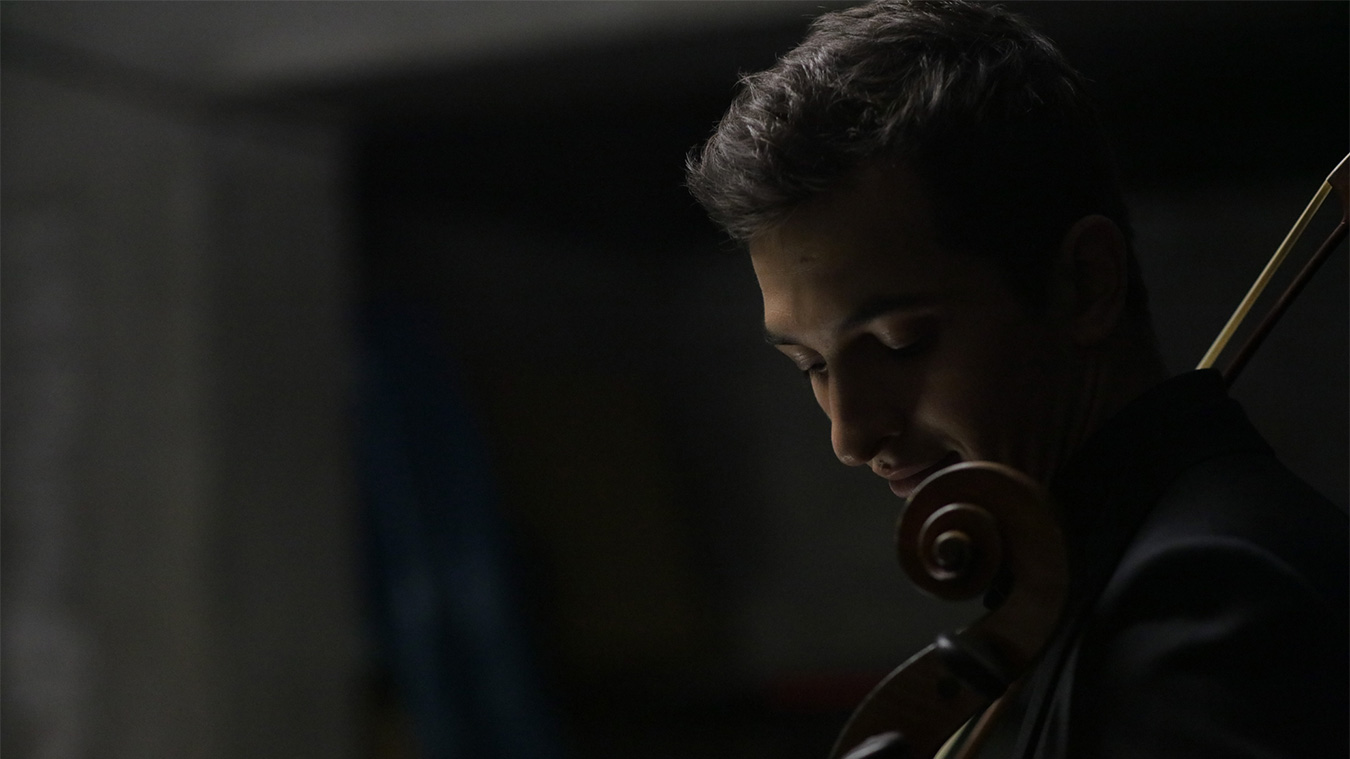Aurélien <br>Pascal 5 Aurelien Pascal 2 Slider autres photos artistes - Productions Internationales Albert Sarfati
