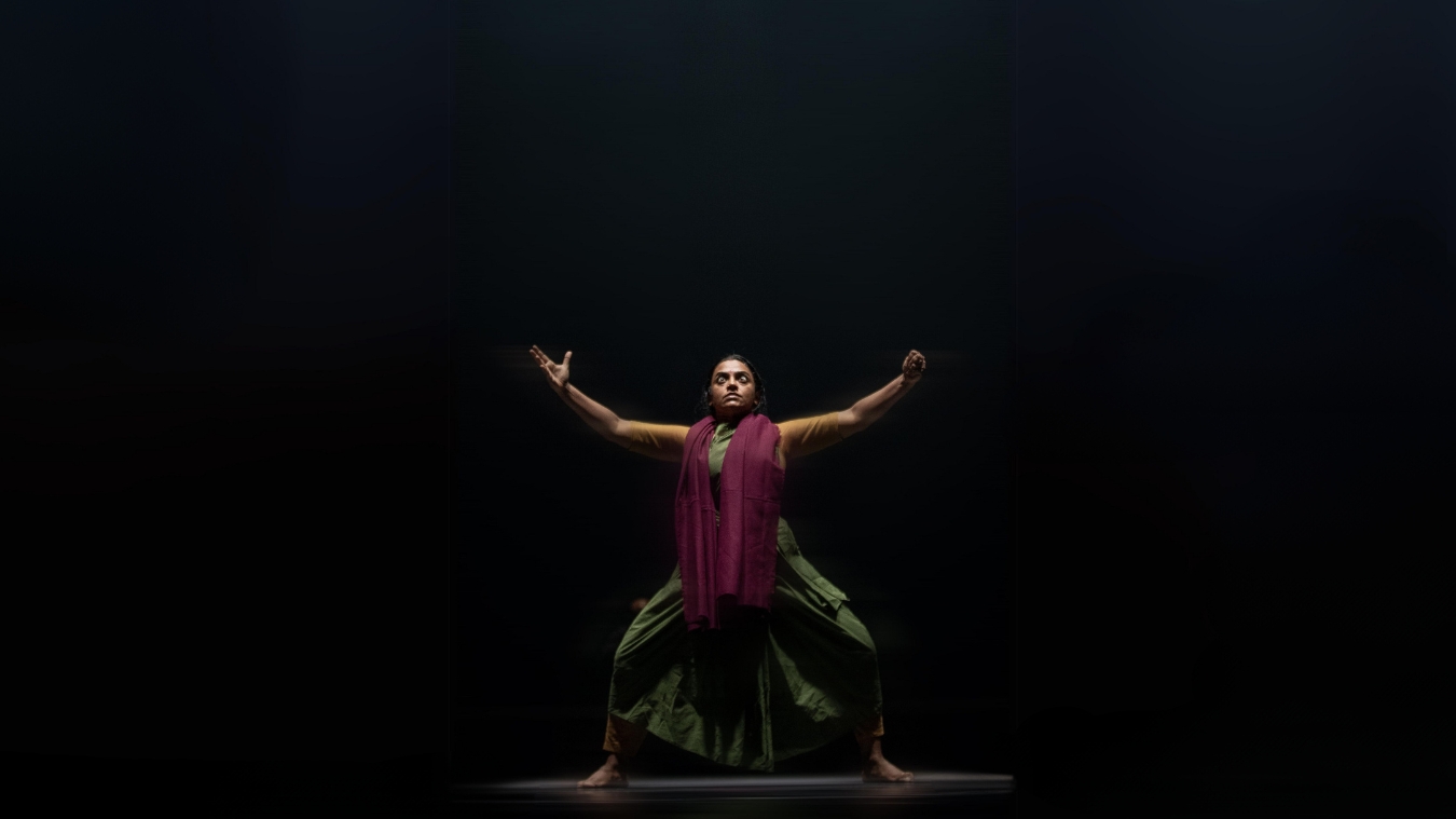 AKRAM KHAN | GIGENIS 5 GIGENIS Slider autres photos danse 2425 - Productions Internationales Albert Sarfati