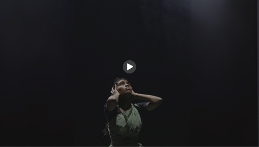 AKRAM KHAN | GIGENIS 9 GIGENIS vignette video 24 25 2 - Productions Internationales Albert Sarfati