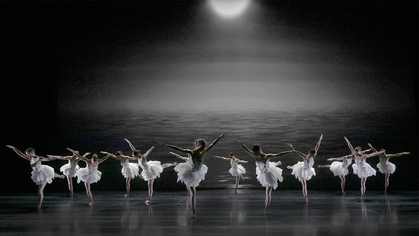 LE LAC DES CYGNES<br>BALLET PRELJOCAJ 3 Ballet Preljocaj Le Lac des Signes Transcendanses PIAS 02 - Productions Internationales Albert Sarfati