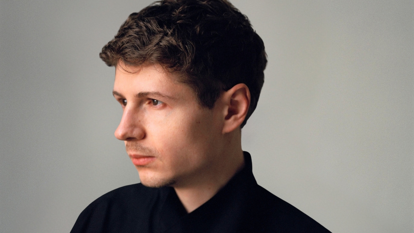 Pavel <br>Kolesnikov 2 Kolesnikov slider autres photos Eva Vermandel 2 - Productions Internationales Albert Sarfati
