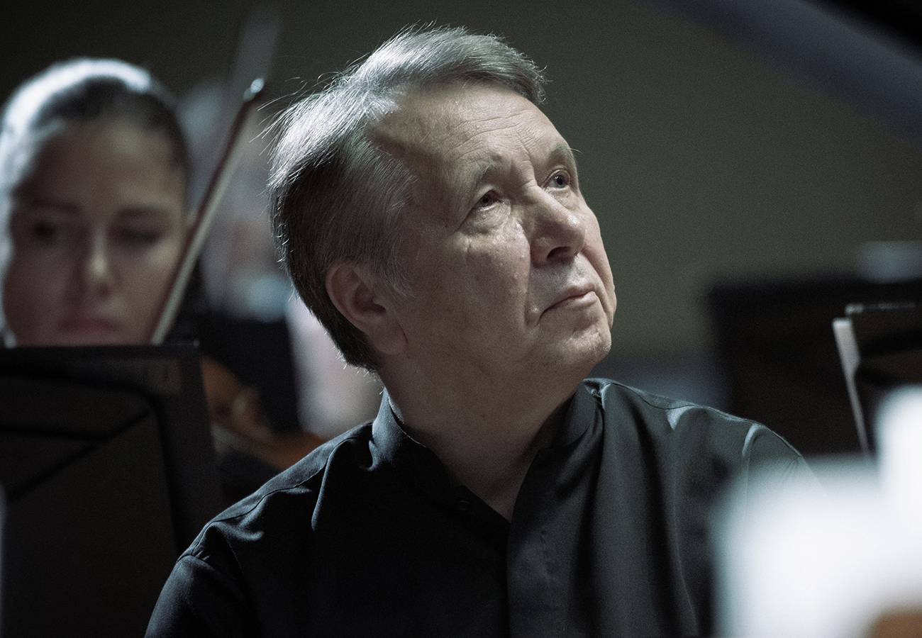Mikhail PLETNEV photo Molchanovsky - Productions Internationales Albert Sarfati