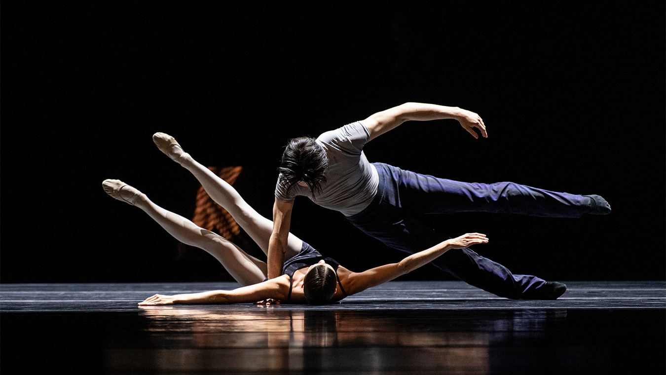 BALLET DE NORVÈGE <br>KYLIAN 4 BalletNationalDe Norvege 26 27 Transcendanses PIAS 02 - Productions Internationales Albert Sarfati
