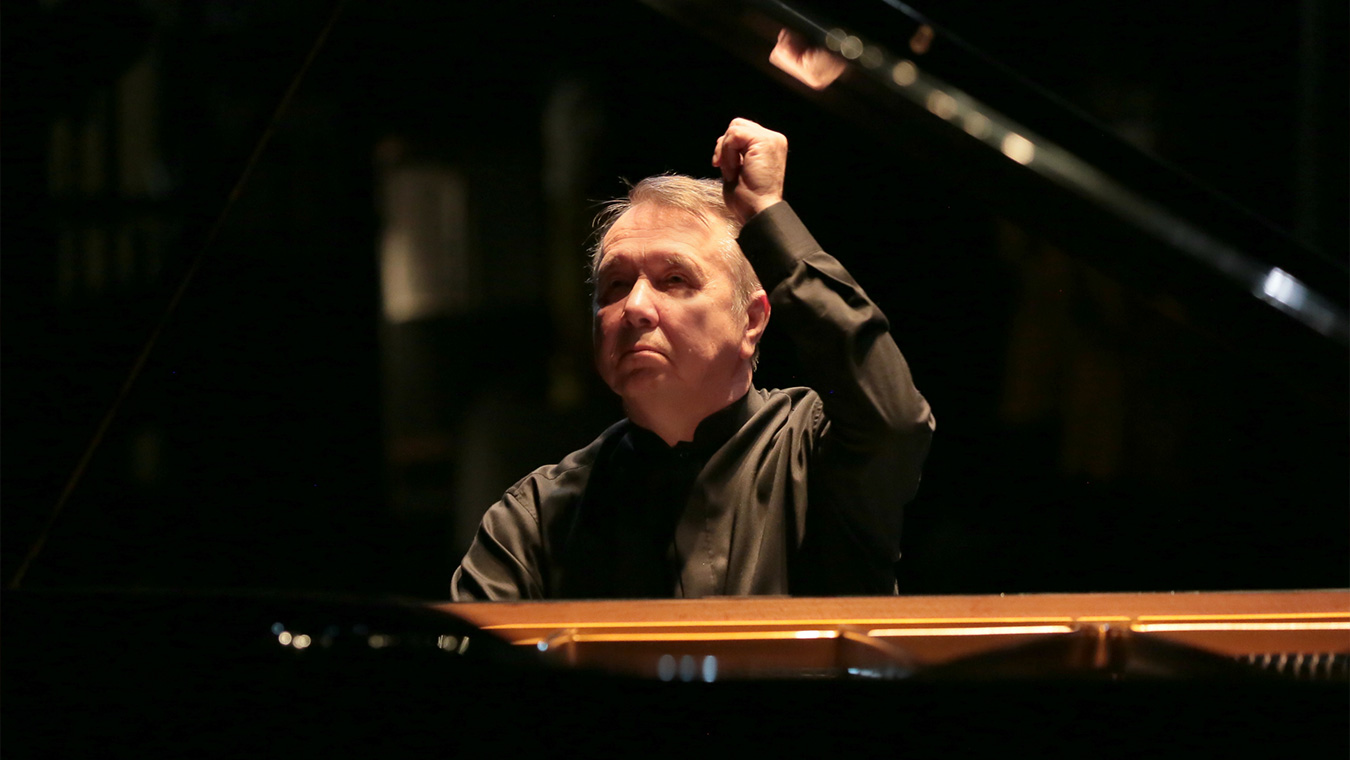 MATTHIAS GOERNE | MIKHAÏL PLETNEV 7 Goerne Pletnev 26 27 PIAS 04 - Productions Internationales Albert Sarfati