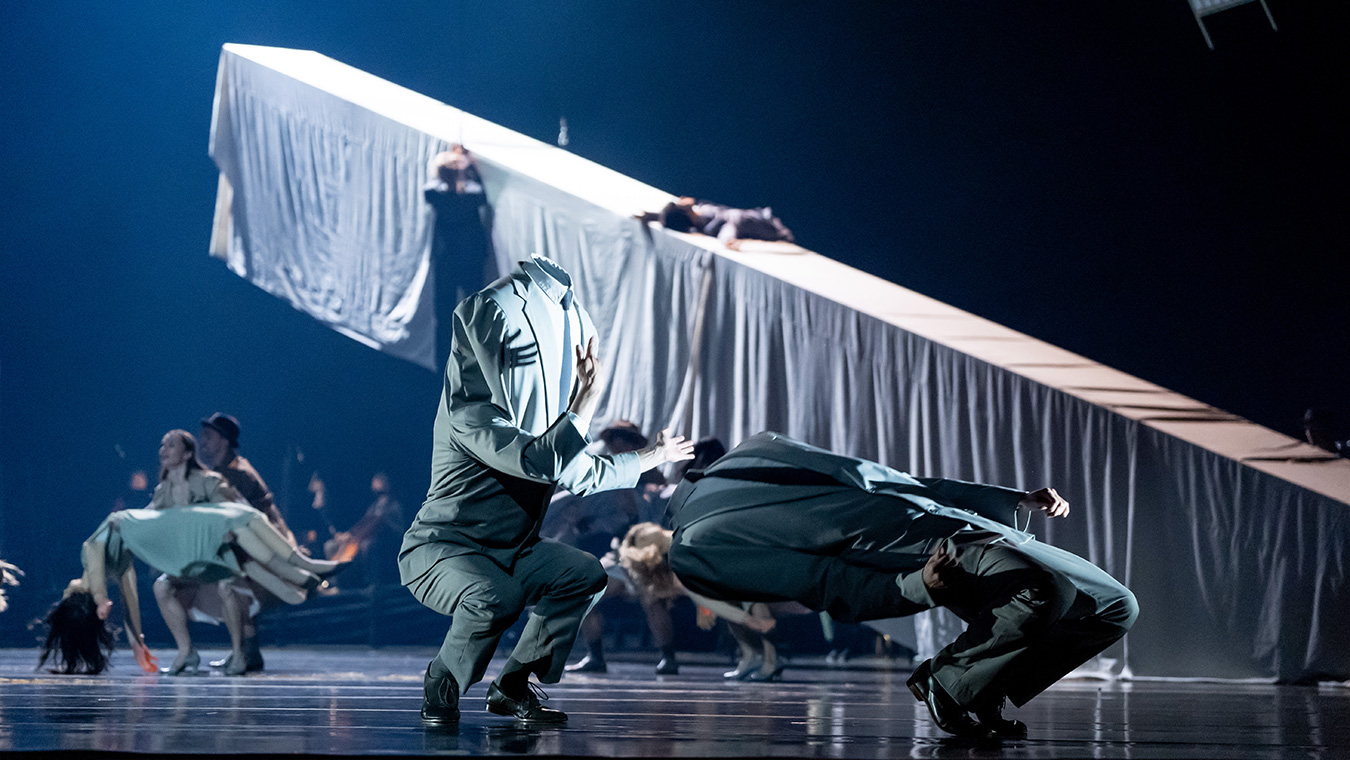 THE JOFFREY BALLET <br>EKMAN 2 JoffreyBallet 26 27 Transcendanses PIAS 01 1 - Productions Internationales Albert Sarfati