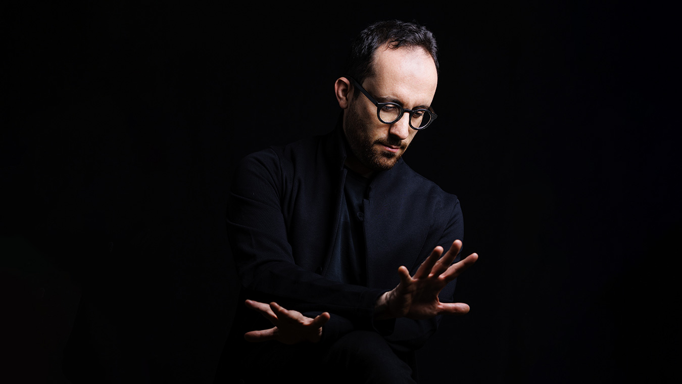 IGOR LEVIT 2 Levit 26 27 PIAS 01 - Productions Internationales Albert Sarfati
