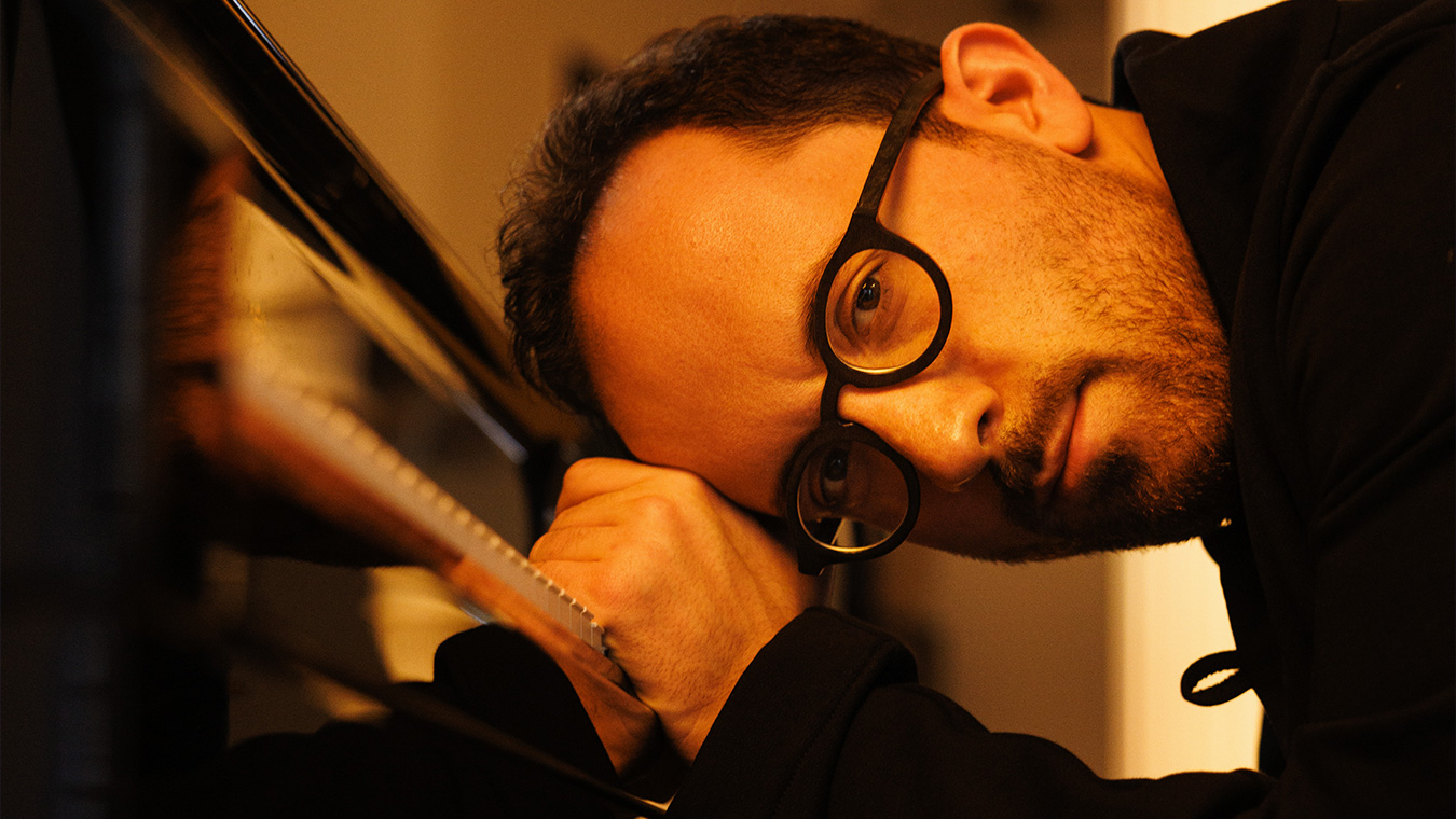IGOR LEVIT 4 Levit 26 27 PIAS 03 - Productions Internationales Albert Sarfati